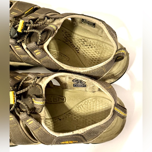 KEEN Men’s Newport H2 Brown and Yellow Sandals Size 11 - Picture 6 of 15
